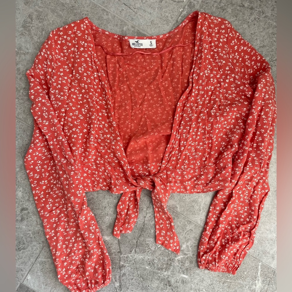 Hollister Tie Up Crop Top